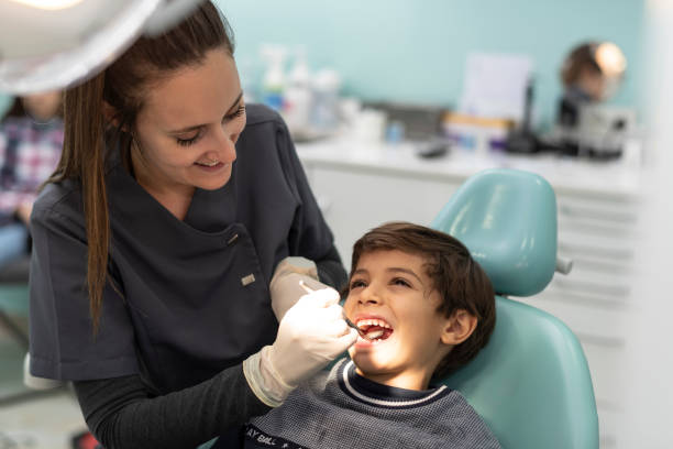 Best Broken Tooth Emergency  in Mccom, OH