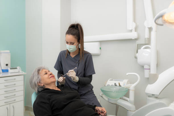 Best Dentist Open Late Near Me  in Mccom, OH